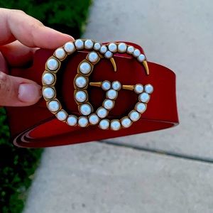 Red Gucci belt